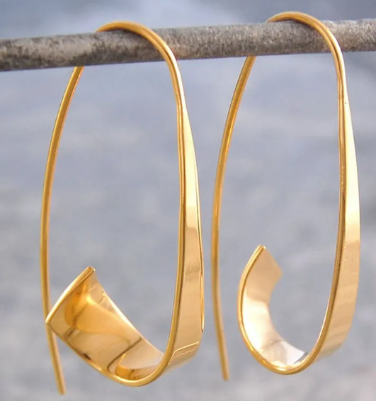 Gypsy Spiral Curved Ear Ring Ladies